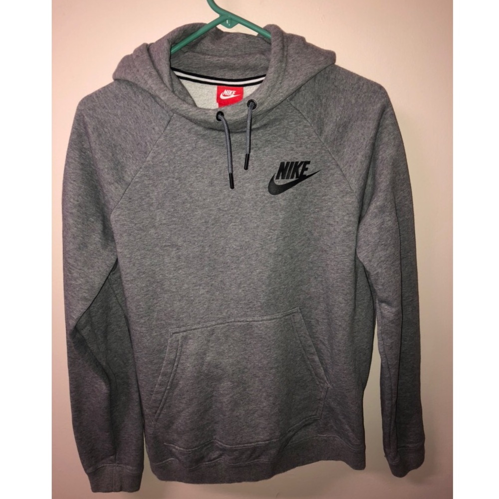 Women’s Nike Sweatshirt
